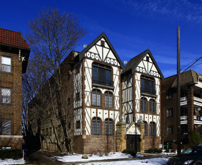 The Ultimate Neighborhood Guide: Choosing Your Perfect Spot in Lakewood's Diverse Communities