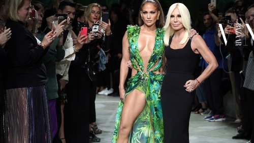 Vintage Bazaar: Das Dschungel-Kleid von Versace ist eine Design-Ikone