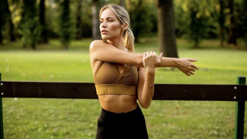 Ich trainiere seit 10 Jahren – aber diese 3 Tipps haben meinen Bauch endlich flacher gemacht
