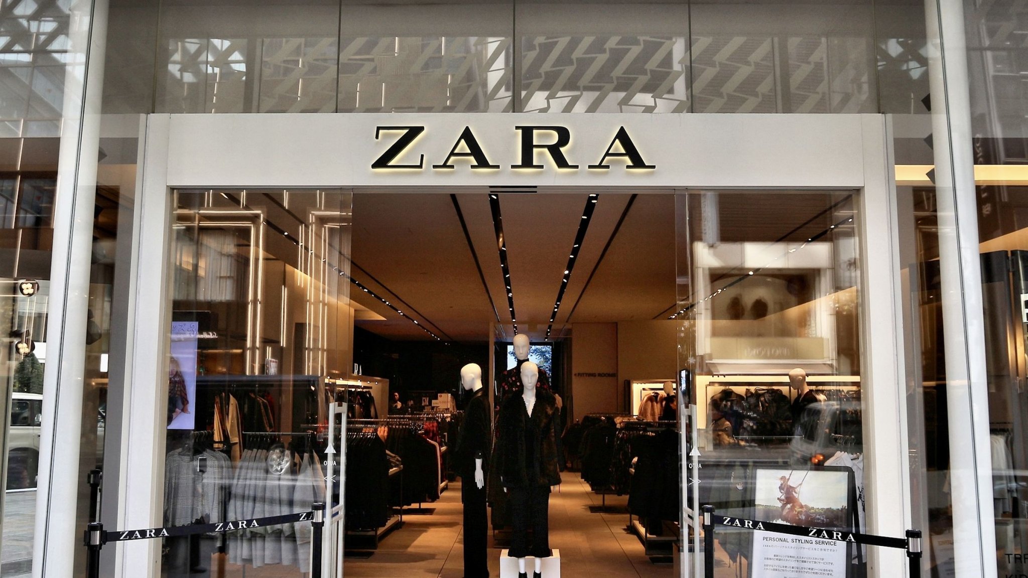 Zara-Hype: Dieses elegante Top ist DAS Frühlings-Must-have 2025