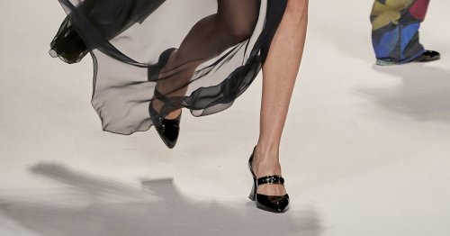 Mary Janes verbreiten als Schuh-Trend 2022 verspielten Charme – als Ballerinas oder mit Plateau und Absatz