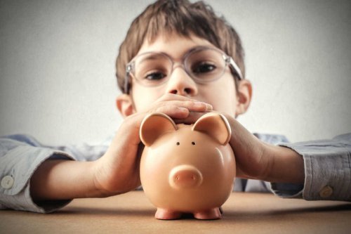 8-Jähriger soll mit 3.250 Euro für Bürgergeld Fehler der Mutter haften