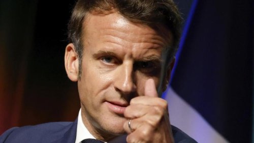 Macron hält an Premierministerin Borne fest