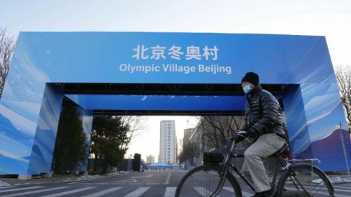 Olympische Dörfer ohne Feier eröffnet - Politischer Streit
