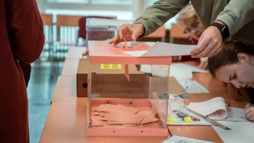 Wahlerfolg für Konservative und Rechtspopulisten in Spanien