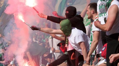Pyrotechnik: Werder-Präsident befürwortet Legalisierung