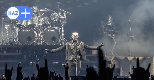 8000 Metal-Fans in der ZAG Arena: So war das Ghost-Konzert in Hannover