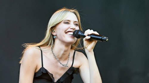 Lea singt 2024 in der Swiss-Life-Hall