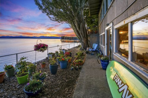 Investment opportunity of the year on Seattle's Alki Beach