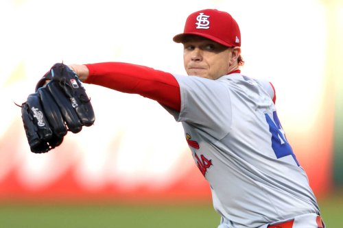 Former Oakland starter Sonny Gray dominates A’s in Cardinals’ win