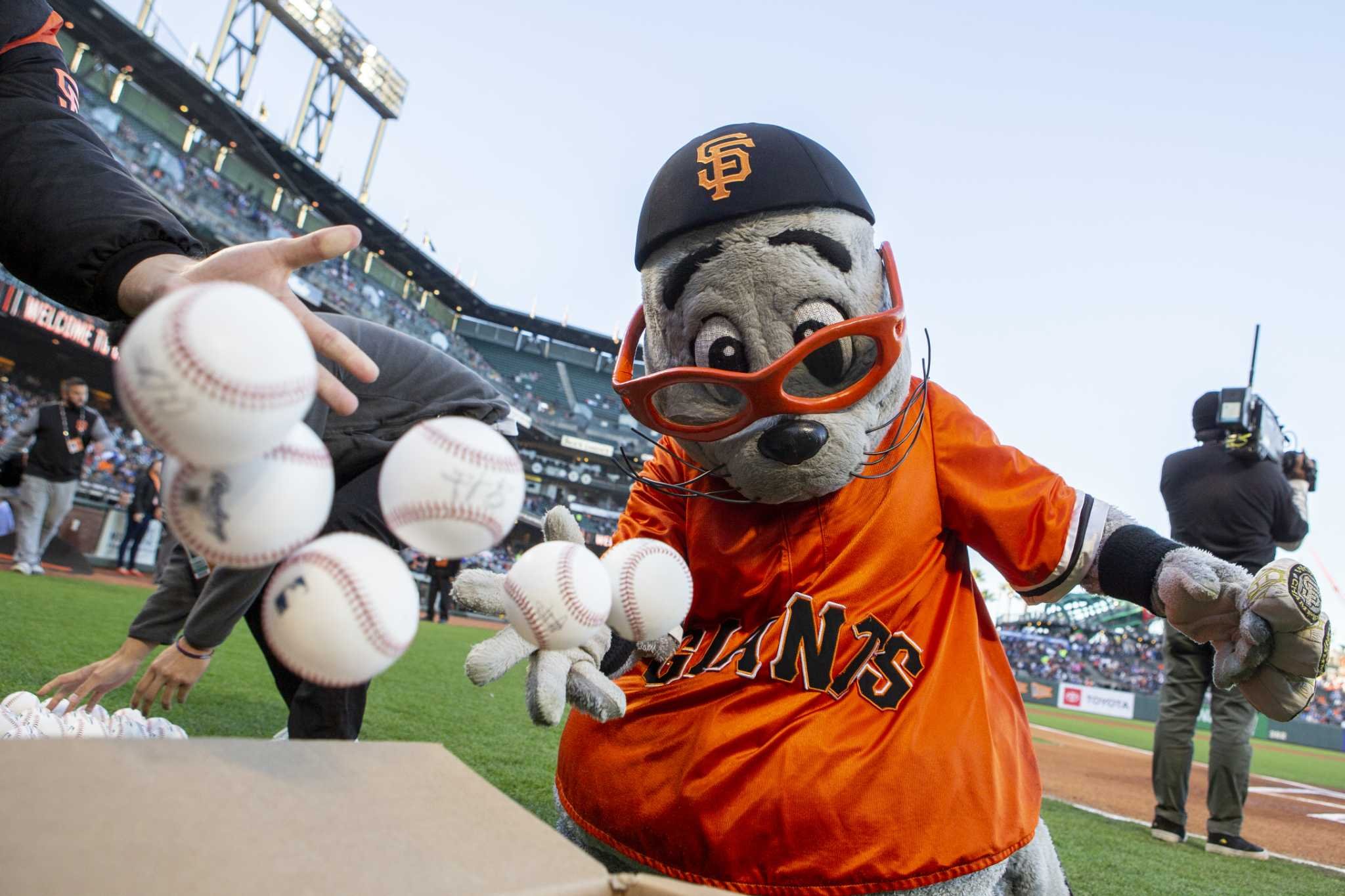 How the Giants’ Lou Seal went from disaster to beloved mascot