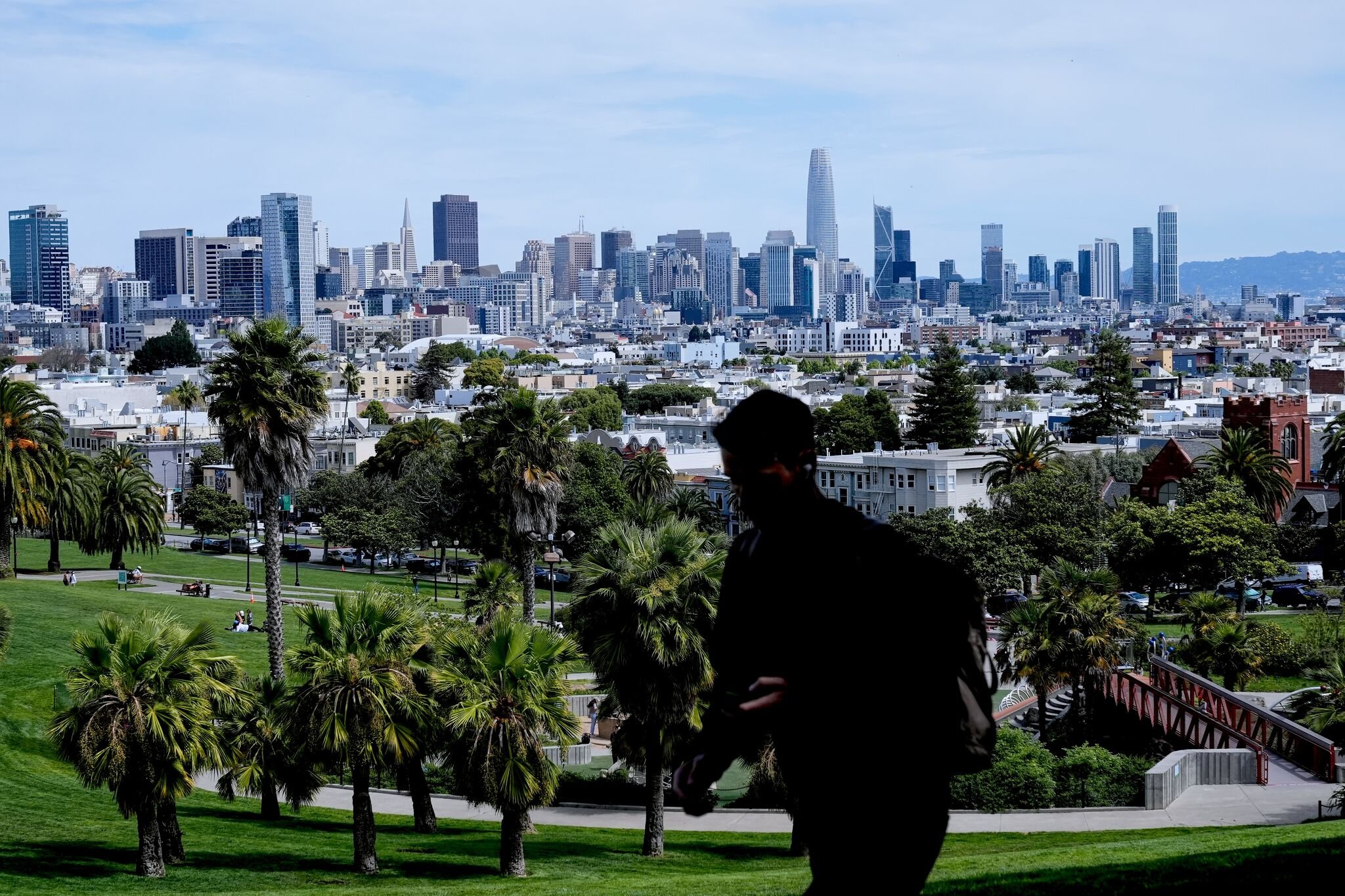 Feds indict men who posed as delivery workers in violent California crypto robbery spree