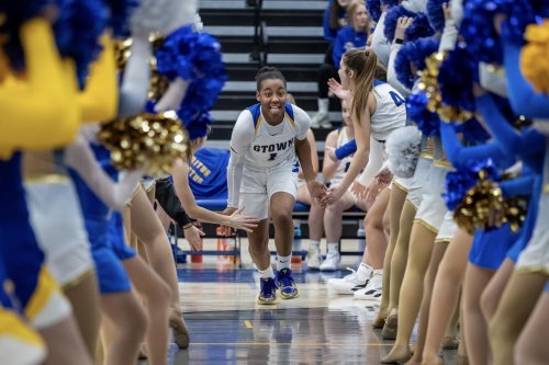 Uconn Women's Basketball's Recruits Kk Arnold, Ashlynn Shade Named 