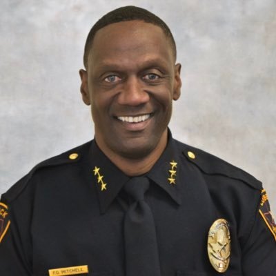 Four unsolicited tips for new Oakland Police Chief Floyd Mitchell