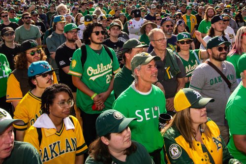 Fans' Fest shows Oakland A's fans are only getting stronger in their fight with John Fisher