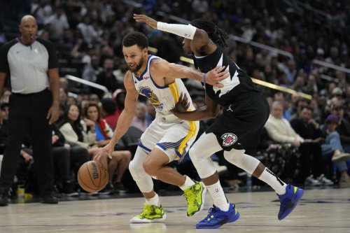 Underperforming Warriors tarnishing Steph Curry’s stellar play
