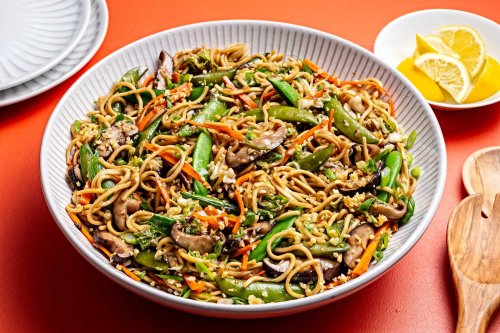 This mushroom pancit is bright, garlicky and packed with vegetables
