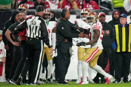 Jerry Rice: ‘I would’ve punched’ Eagles security guy at middle of 49ers controversy