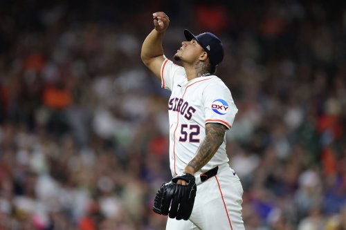 Houston Astros reliever Bryan Abreu welcomes baby boy