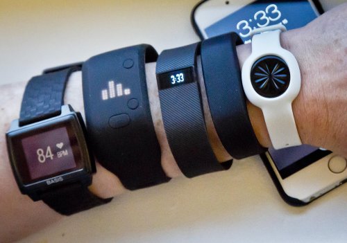 Study finds people wearing fitness trackers lose less weight than those who don't