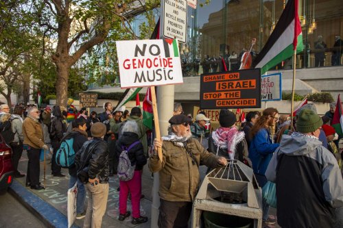 Pro-Palestinian protesters accuse Israel Philharmonic of ‘artwashing’ at S.F. Symphony