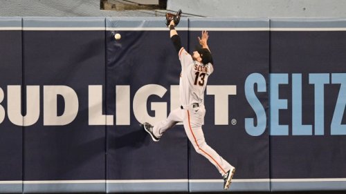 SF Giants CF struggles on triple by Klay's brother