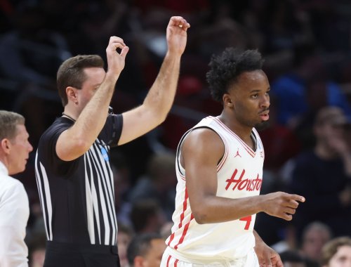 No. 1 seed Houston holds off Gonzaga comeback, beats No. 8 seed Bulldogs 81-76 to reach Sweet 16