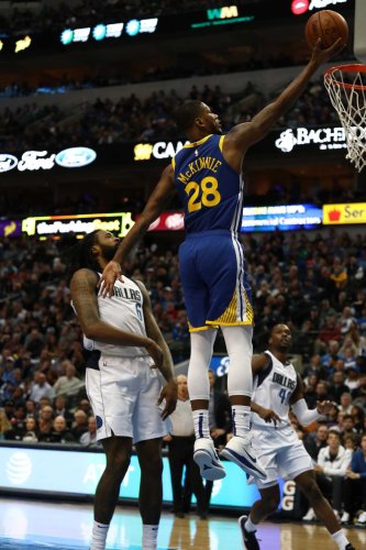 Stephen Curry scores 48 points as Warriors top Mavs