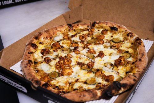Talespin Pizza is blowing up on social media. Here's what it tastes like.