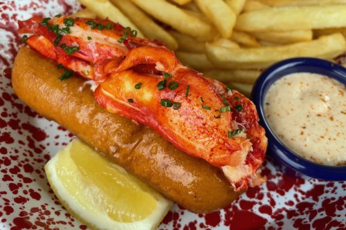 Viral LA lobster rolls have arrived in SF with new Ghirardelli Square restaurant