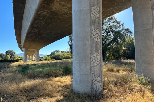 Highway 101 was a lifeline for a tiny California town. Then it left.