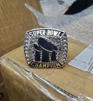 Fake Super Bowl rings seized by U.S. customs in St. Louis