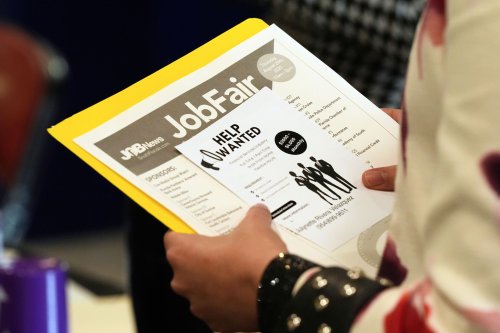 Employers added 172,000 jobs last month as US job market shows resilience despite Iran war