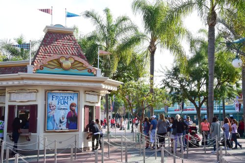 Disneyland offers cheap tickets to certain Californians