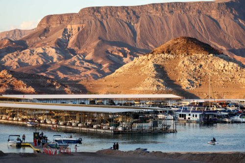 Photos show Lake Mead on the verge of becoming a 'dead pool'