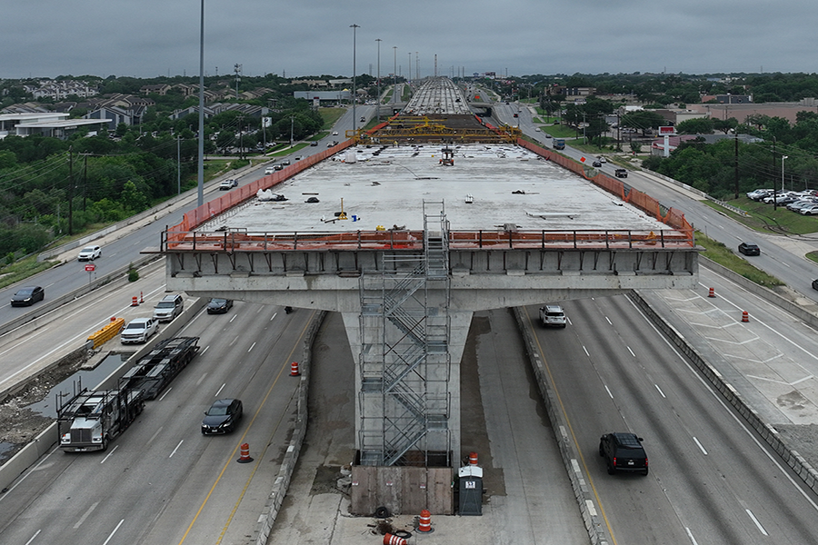 TxDOT to close part of I-35 within hours. Here’s where.