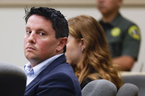 In trial opening, former Windsor mayor accused of using influence and alcohol to sexually assault women