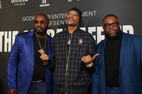 Houston woman suing Death Row Records for $100 million in defrauded funds