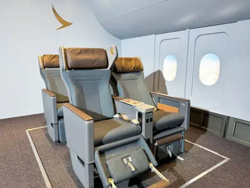 Cathay Pacific unveils its new premium economy seat