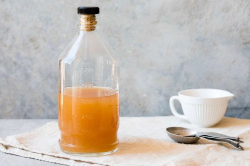 Study: Drinking 1 Tablespoon of Apple Cider Vinegar Each Day Linked to Weight Loss in Younger Adults