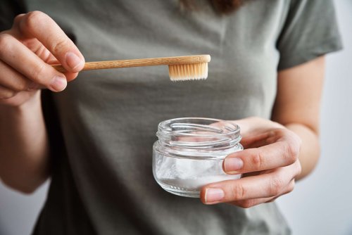 Is It Safe To Brush Your Teeth With Baking Soda?