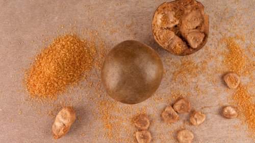 Monk Fruit Benefits: Nutrition, Side Effects & How To Eat 2024