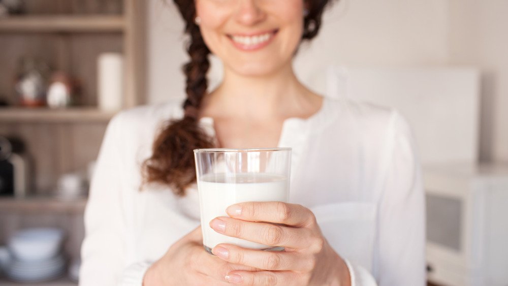 When You Drink Milk Every Day, This Is What Happens To You
