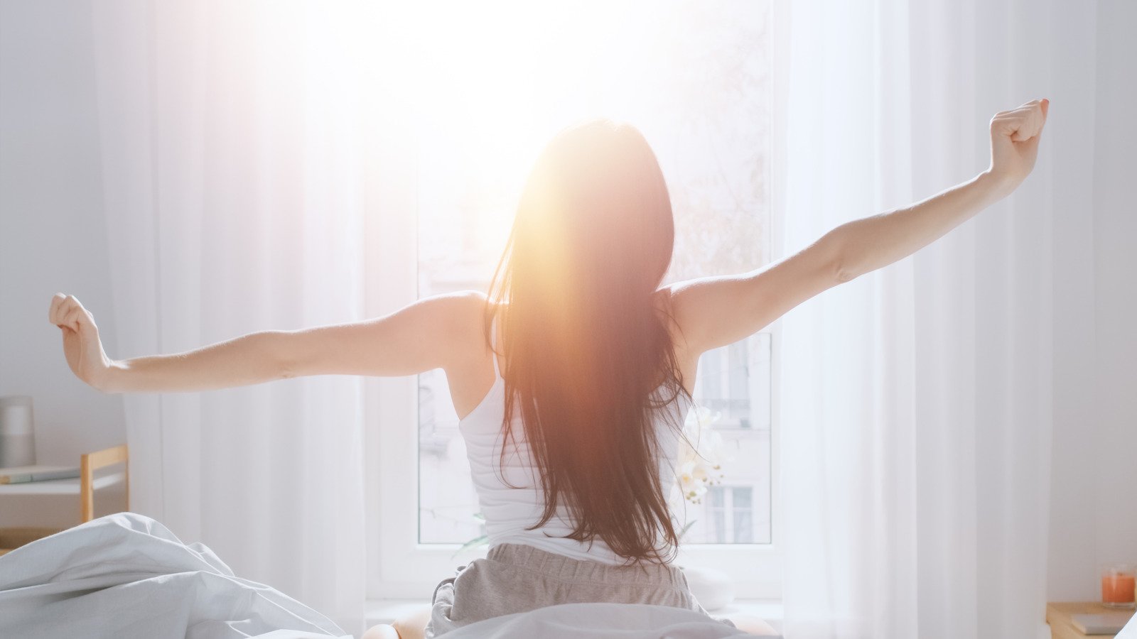 Things You Can Do To Help Wake Yourself Up In The Morning - Health Digest