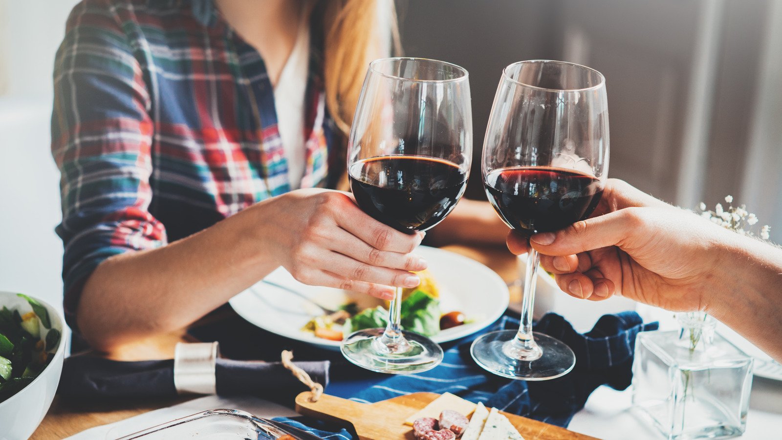 How much wine can you drink on the Mediterranean diet?