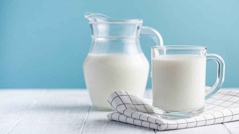 You Should Stop Eating Dairy If This Happens To You