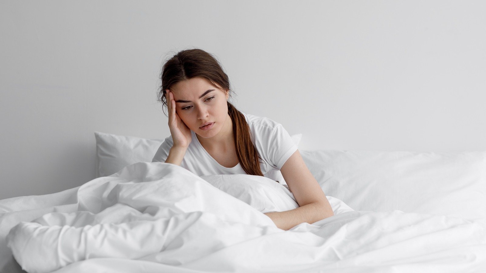 The Bad Sleeping Habit That's Aging You