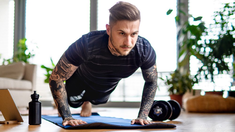 The Best Workouts You Can Do Without Going To The Gym - cover