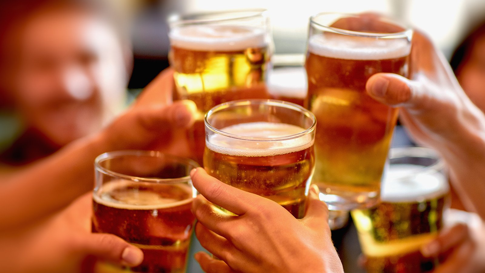 What Drinking Alcohol Really Does To Your Brain