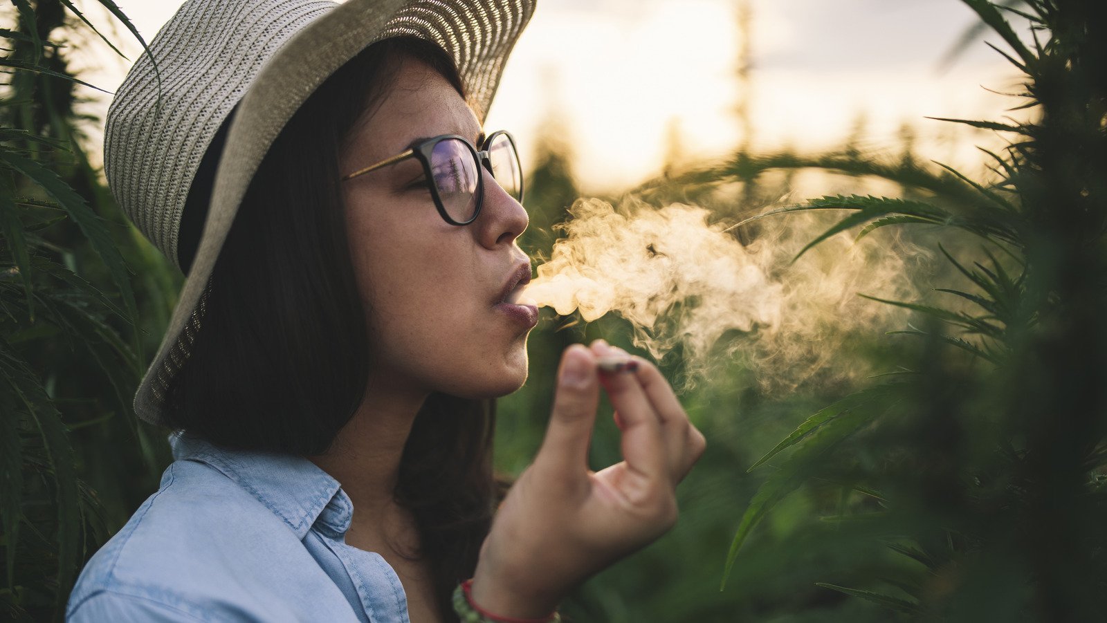 Serious Signs That You're Allergic To Marijuana